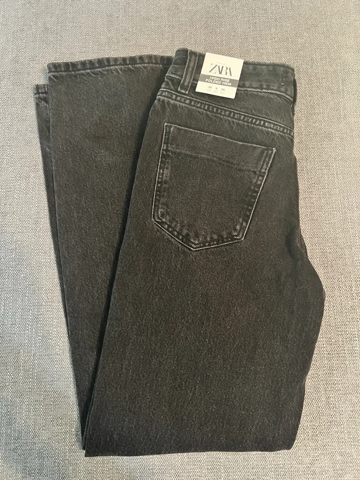 Zara Jeans Women Size 4 High Rise Folded Hem Black Denim Bikercore Grunge NWT - Image 1 of 4