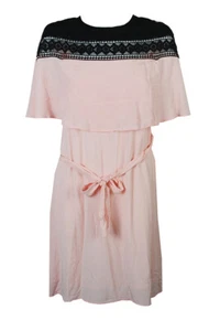 Yyigal Blush Belted Lace-Yoke Capelet Dress M - Picture 1 of 3