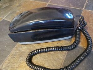 Vintage 1970s Western Electric Bell System black push button Trimline telephone