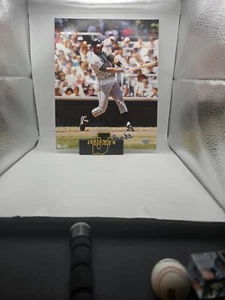 Ellis Burks Signed Autographed 8 x 10 Photo Chicago White Sox w/COA - Picture 1 of 2
