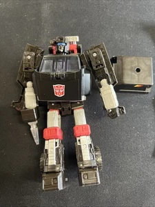 Transformers Earthrise Trailbreaker complete Hasbro WFC Generations Deluxe - Picture 1 of 2