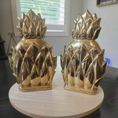 Pair of Brass Pineapple Bookends Virginia Metalcrafters Newport  - Image 1 of 4