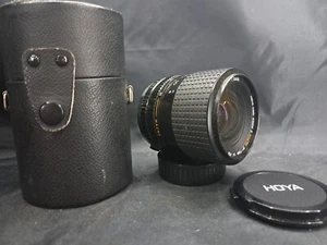 Hoya 35-75mm Constant f/4 Macro Zoom lens c/w Hoya case Olympus OM mount - Picture 1 of 9