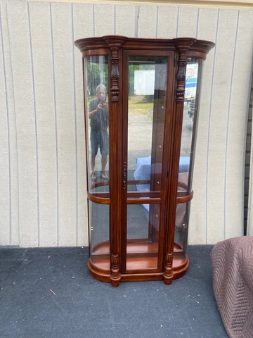 64524   Mahogany PULASKI Furniture Bow Glass Curio Cabinet Cover