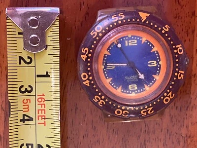 Vintage SWATCH Wristwatch, missing strap - For Parts - Image 1 of 2
