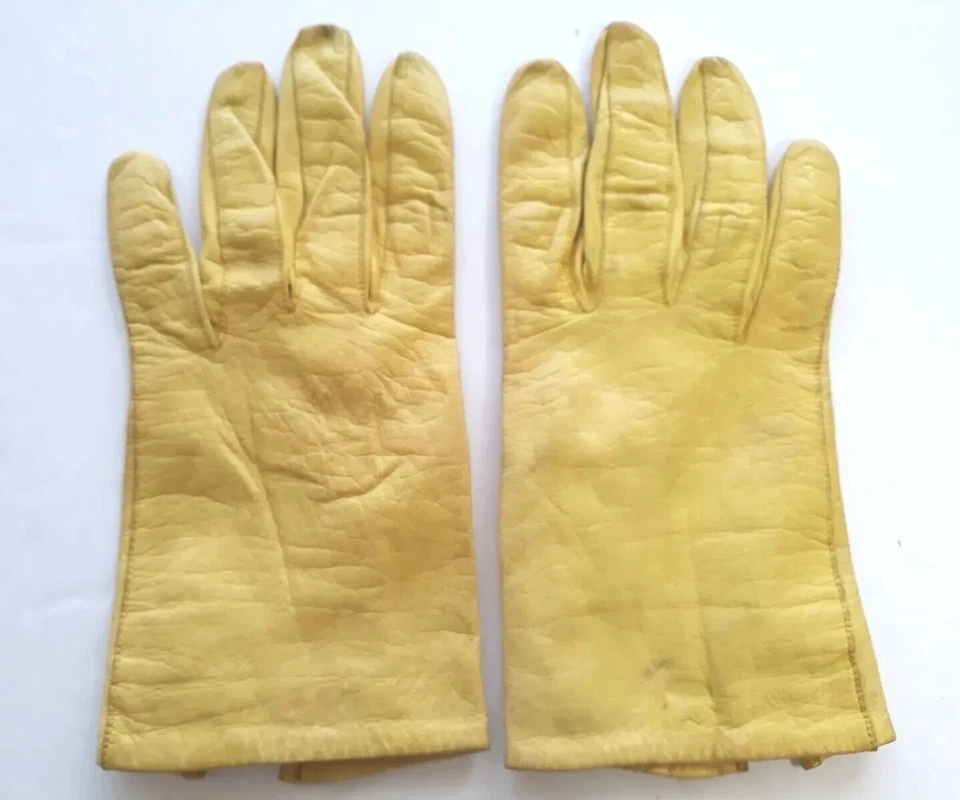 Guantes de cuero franceses para niños para mujer forrados de seda amarillos hechos en Francia vintage  Foto 1 de 4