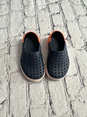 Native Miles Colorblock Slip-On Vegan Sneaker Size 8C - Image 1 of 4