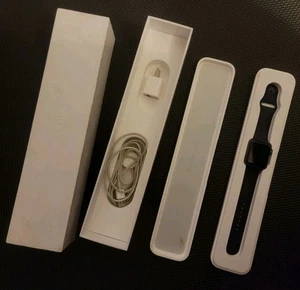 Apple Watch Series 42MM UNTESTED Black - Zdjęcie 1 z 2