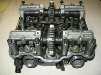Cabezal trasero y levas Interceptor 86 Honda VFR700 VFR 700 F 1986 Foto 1 de 4