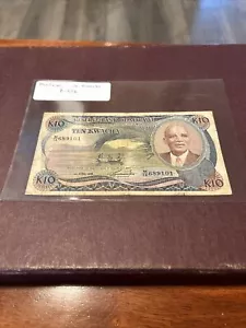 Malawi 10 Kwacha 1986 P-21a Circulated - Picture 1 of 2