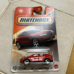 2025 Matchbox rot 2023 Alfa Romeo Tonale #50 - Bild 1 von 3
