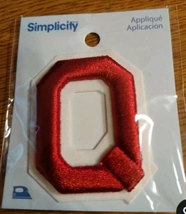 Simplicity & Wrights 2” Letter Q Applique Patch Red On White - Picture 1 of 1