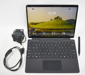 Microsoft Surface Pro 8 11. generacji procesor i5 klawiatura + długopis używany - Zdjęcie 1 z 11