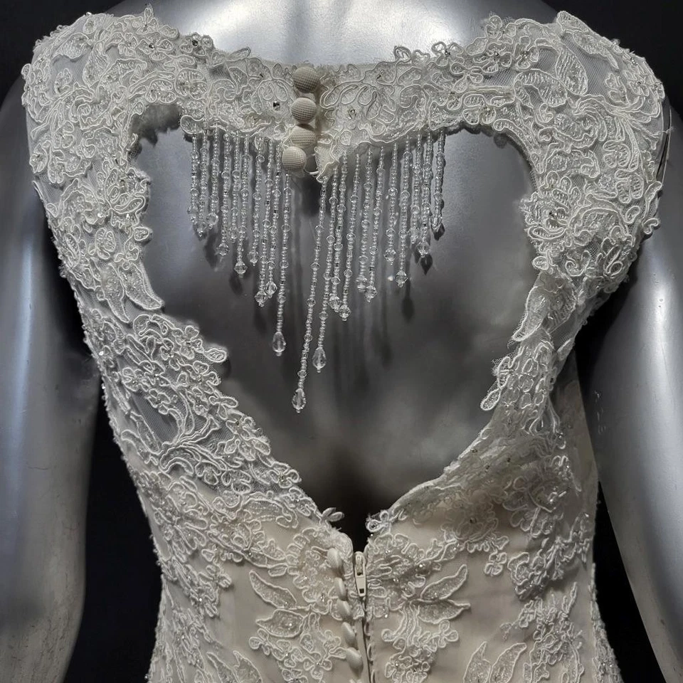 NWT~$1475~ELLA ROSA~8/10~IVORY EMBELLISHED CRYSTAL BEADED WEDDING DRESS GOWN - Image 1 of 4