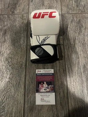 ALEX PEREIRA SIGNED UFC GLOVE JSA COA AUTO MMA AUTOGRAPHED FIGHTER POATAN CHAMA - Image 1 of 2