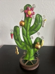 Arizona Metall Kaktus mit Western Thema Weihnachtsschmuck 12" Schreibtisch Geschenk - Bild 1 von 7