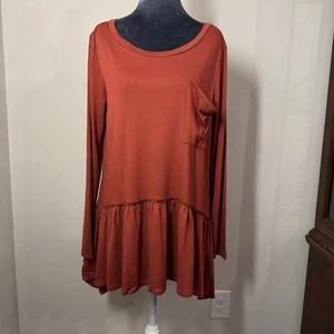 Hailey & Co Damen Rost Langarm Rüschen Saum Tasche Boho Oversize Top Neu ohne Etikett - Bild 1 von 4