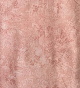 MODA Robyn Pandolph - Pink Tone On Tone 1 Yard Cotton Fabric - VTG - Picture 1 of 3