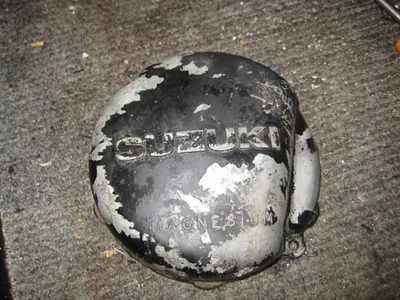 Suzuki RM250 1983 Coperchio statore magnete accensione originale originale OEM usato RM465 - Immagine 1 di 3