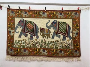 Vintage Beautiful Hand Wool Embroidered Kashmiri Chain Stitch Wall Hanging Rug - Picture 1 of 20