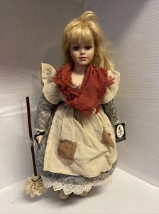 Geppeddo Fairy Tale Series "Cinderella The Maid" Doll 16" Pre Owned - Picture 1 of 12