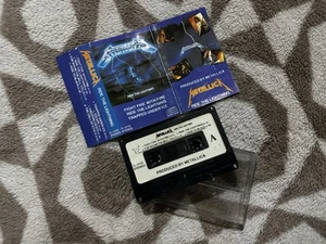 METALLICA : RIDE THE LIGHTNING THAILAND VINTAGE CASSETTE - Picture 1 of 2