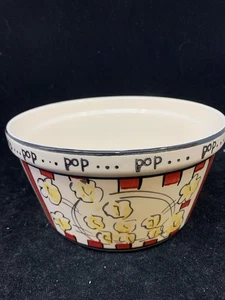 KLEINE GESTREIFTE POPCORNSCHALE. - Bild 1 von 4