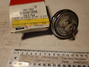 GENUINE FORD F SERIES NOS LOCKING FUEL CAP D6AZ9030B - Picture 1 of 6