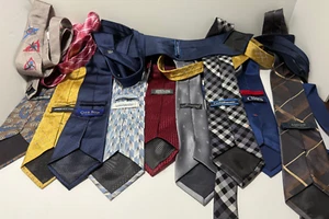 Lote de 12 corbatas de seda de diseñador para hombre - Imagen 1 de 6