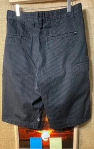 Volcom Stone men’s black striped casual shorts 32 pockets - Picture 1 of 5
