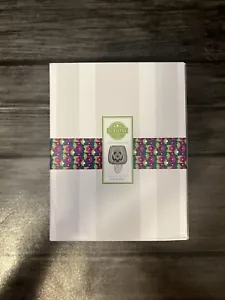 SCENTSY RETIRED "CUT IT OUT" WALL PLUG-IN MINI WARMER Brand New In Box - Picture 1 of 6