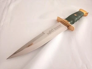13.5 “ Saffari III hunting knife Cr/Mo steel, brand new, out of production. - Picture 1 of 4
