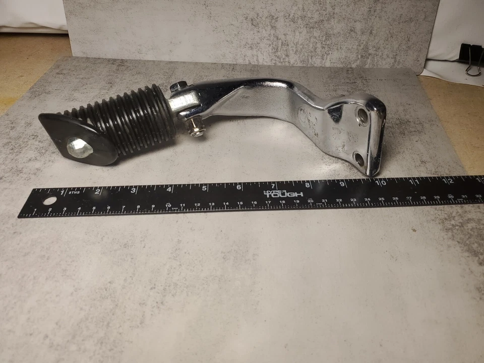 Harley Davidson FOOT REST PEG STEP - Image 1 of 4