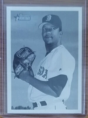 2001 Bowman Heritage #74 Pedro Martinez Boston Red Sox Baseball Card  - Image 1 of 2
