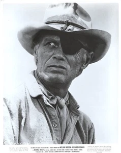 Richard Widmark 1966 Alvarez Kelly Original 8x10 Glossy B&W Promo Photo  A2 - Picture 1 of 1