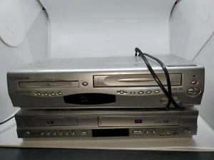 Samsung V4600C and Emerson  ewd2203 Lot of 2 for parts or Repair VCR Dvd Combo - Picture 1 of 10