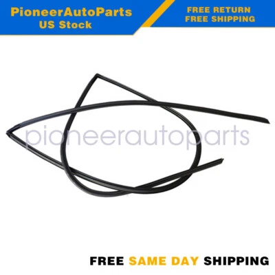 For BMW 540i Wagon E39 1999-2003 Windshield Weatherstrip Trim Seal Molding - Image 1 of 4