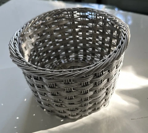 Plant Potter Basket Heavy Silver Wire Woven 8" Diameter by 5.5" Tall Cover