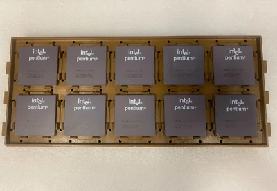 Vintage NEW Intel Pentium 166 Ceramic Gold Pin CPU A80502166 SY016 SY017 SY055 - Image 1 of 2