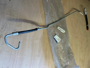 NUEVA MANGUERA DE TUBO DE DIRECCIÓN ASISTIDA GENUINA FORD FOCUS MK2 # 4M51-3A713-DB # 1377923 - Imagen 1 de 4
