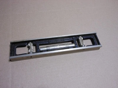 Vintage Stanley 36G 9" Cast Iron Level 3 Vial - Image 1 of 4