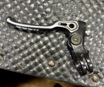 PALANCA DELANTERA MTB CODA CANNONDALE Foto 1 de 4