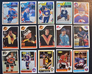 1983 to 1986 O-PEE-CHEE Hockey set filler lot w/ Kurri - Picture 1 of 2