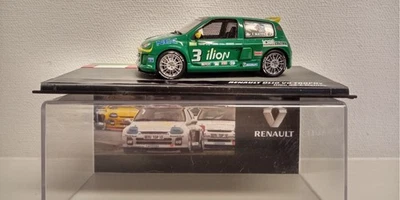 1:43 UNIVERSAL HOBBIES EAGLE RACE RENAULT CLIO V6 TROFEO iLion #3 F. MATIFAS Foto 1 de 4