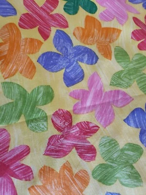 Vnt Sewing Fabric Bloomcraft Sketch Flower Brights Yellow 20x54" Cotton Poplin - Image 1 of 4
