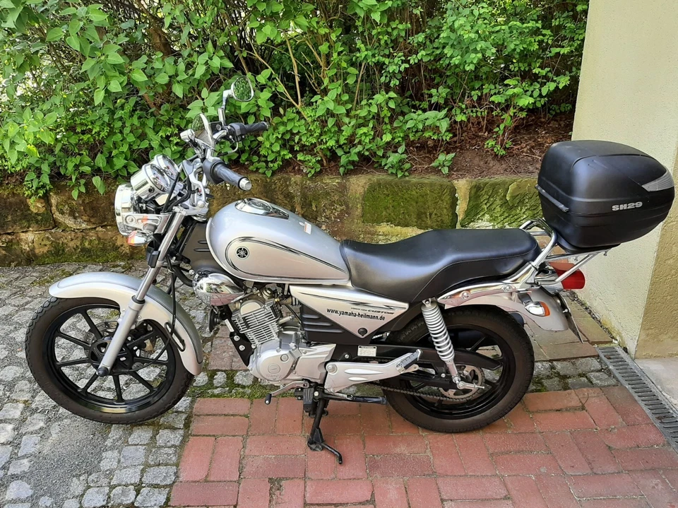 Motorrad: Yamaha YBR 125 Costum zu verkaufen - Bild 1 von 1