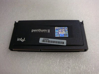 Intel Vintage Pentium II 266MHz/512KB/66MHz Slot 1 CPU 80522PX266512EC SL265 - Image 1 of 3