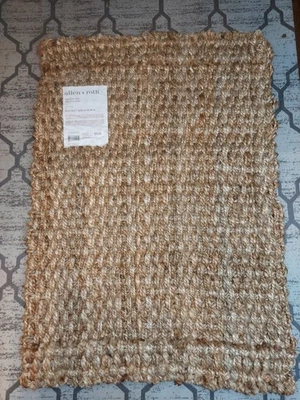 Alfombra Allen Roth rectangular bronceada trenzada yute 24" x 36" Foto 1 de 4