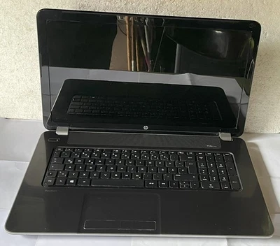 HP Pavilion 17" Notebook AMD Quad A4-5000 1,5Ghz 6GB RAM 500GB HD DVD/RW  Win10 - Bild 1 von 4