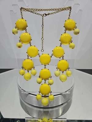 Enorme collar babero llamativo, cabujón burbuja amarillo limón y cuentas J Crew Foto 1 de 4